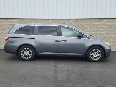 Gray 2012 Honda Odyssey EX-L for sale in Wilmington, OH