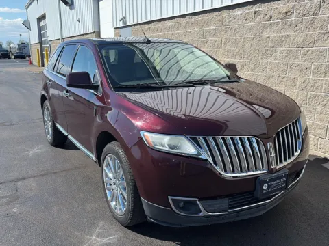 Photos of 2011 Lincoln MKX for sale in Wilmington, OH at Wilmington Auto Center Chrysler Dodge Jeep RAM