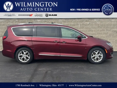 Red 2018 Chrysler Pacifica Touring-L Plus for sale in Wilmington, OH