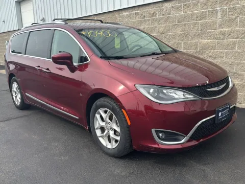 Another view of 2018 Chrysler Pacifica Touring-L Plus for sale in Wilmington, OH at Wilmington Auto Center Chrysler Dodge Jeep RAM
