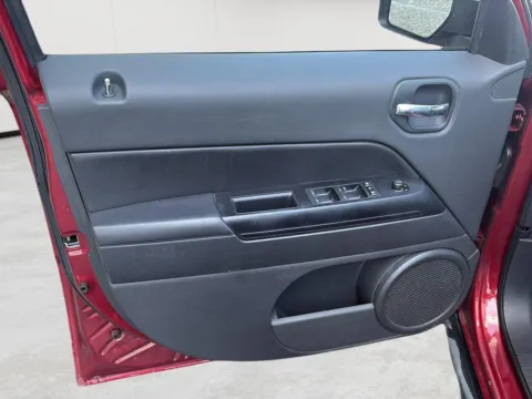 More photos of 2011 Jeep Patriot Latitude at Wilmington Auto Center Chrysler Dodge Jeep RAM, OH