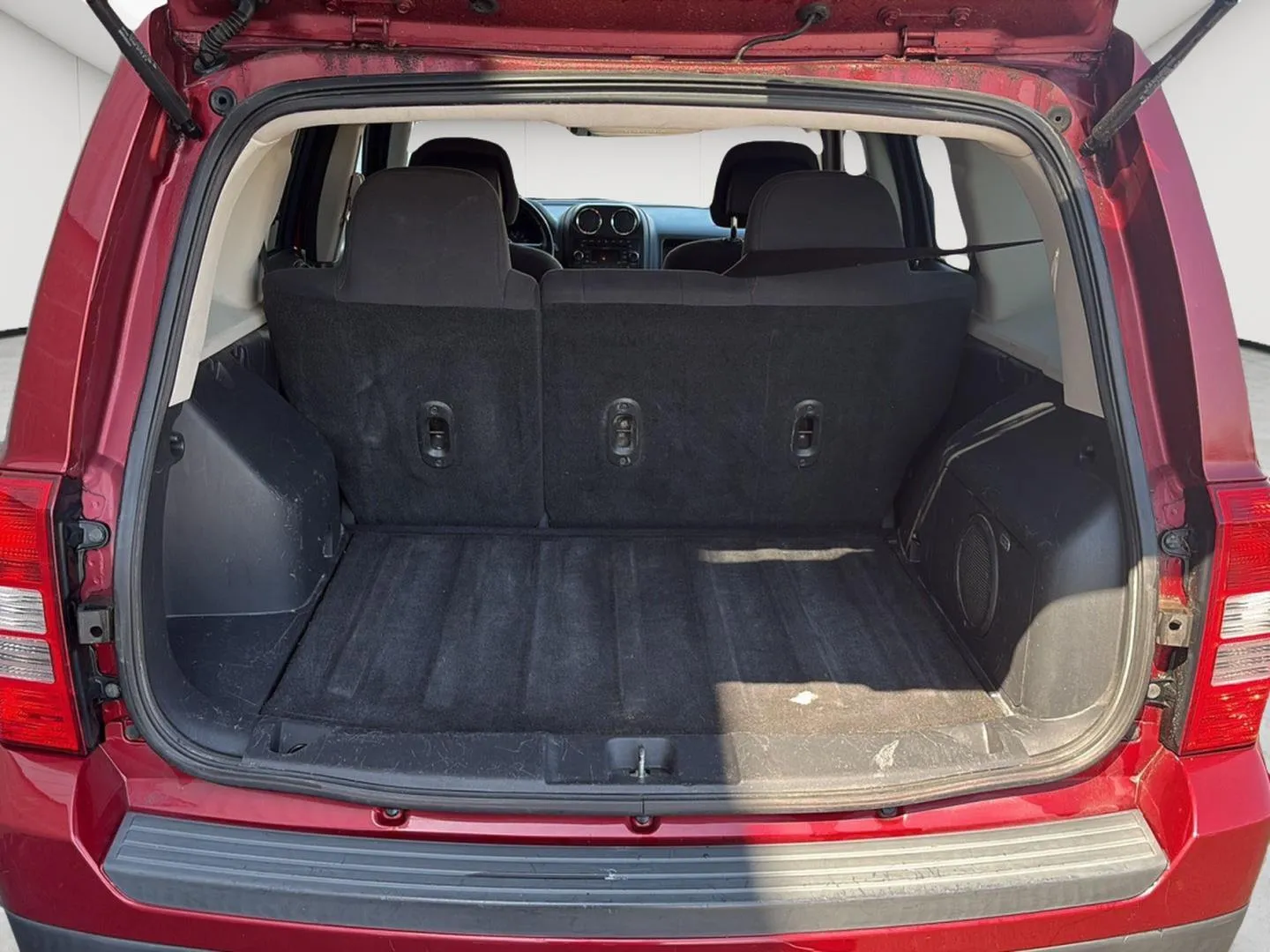 2011 Jeep Patriot Sport - Photo 32