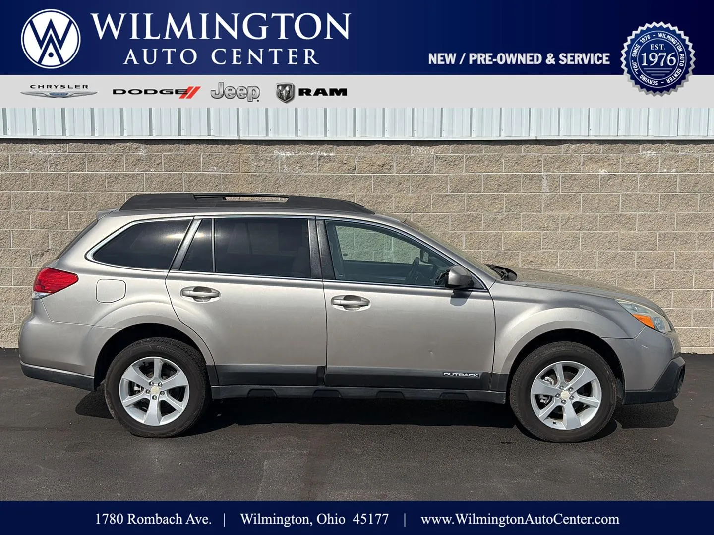 Gray 2014 Subaru Outback 2.5i Premium for sale in Wilmington, OH
