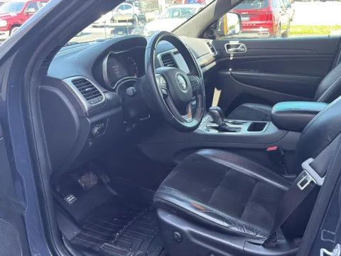More photos of 2018 Jeep Grand Cherokee Altitude at Wilmington Auto Center Chrysler Dodge Jeep RAM, OH