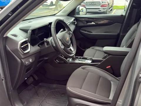 More photos of 2025 Chevrolet Trailblazer LT at Wilmington Auto Center Chrysler Dodge Jeep RAM, OH