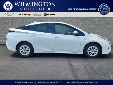 White 2016 Toyota Prius Two for sale in Wilmington, OH