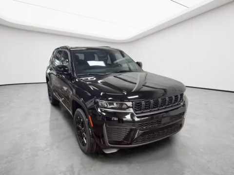 Photos of 2026 Jeep Grand Cherokee Laredo Altitude for sale in Wilmington, OH at Wilmington Auto Center Chrysler Dodge Jeep RAM