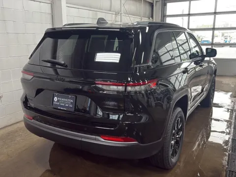 Another view of 2026 Jeep Grand Cherokee Laredo Altitude for sale in Wilmington, OH at Wilmington Auto Center Chrysler Dodge Jeep RAM