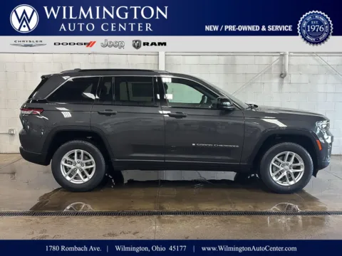 Gray 2026 Jeep Grand Cherokee Laredo X for sale in Wilmington, OH