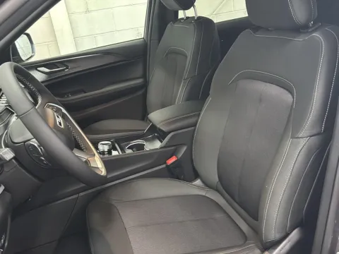 More photos of 2026 Jeep Grand Cherokee Laredo X at Wilmington Auto Center Chrysler Dodge Jeep RAM, OH