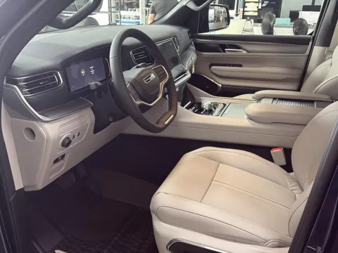 More photos of 2026 Jeep Grand Wagoneer L WSJM76 at Wilmington Auto Center Chrysler Dodge Jeep RAM, OH