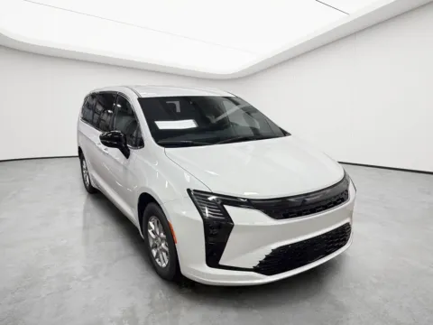 Photos of 2027 Chrysler Pacifica Select for sale in Wilmington, OH at Wilmington Auto Center Chrysler Dodge Jeep RAM