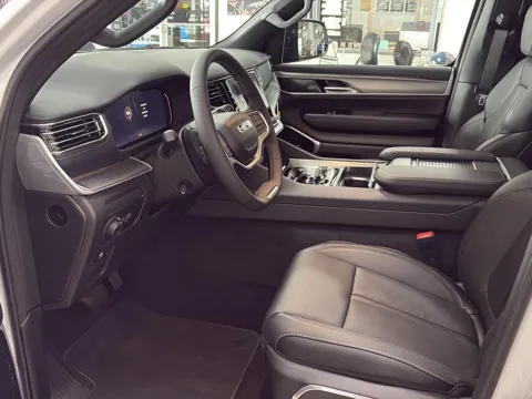 More photos of 2026 Jeep Grand Wagoneer Limited Reserve at Wilmington Auto Center Chrysler Dodge Jeep RAM, OH