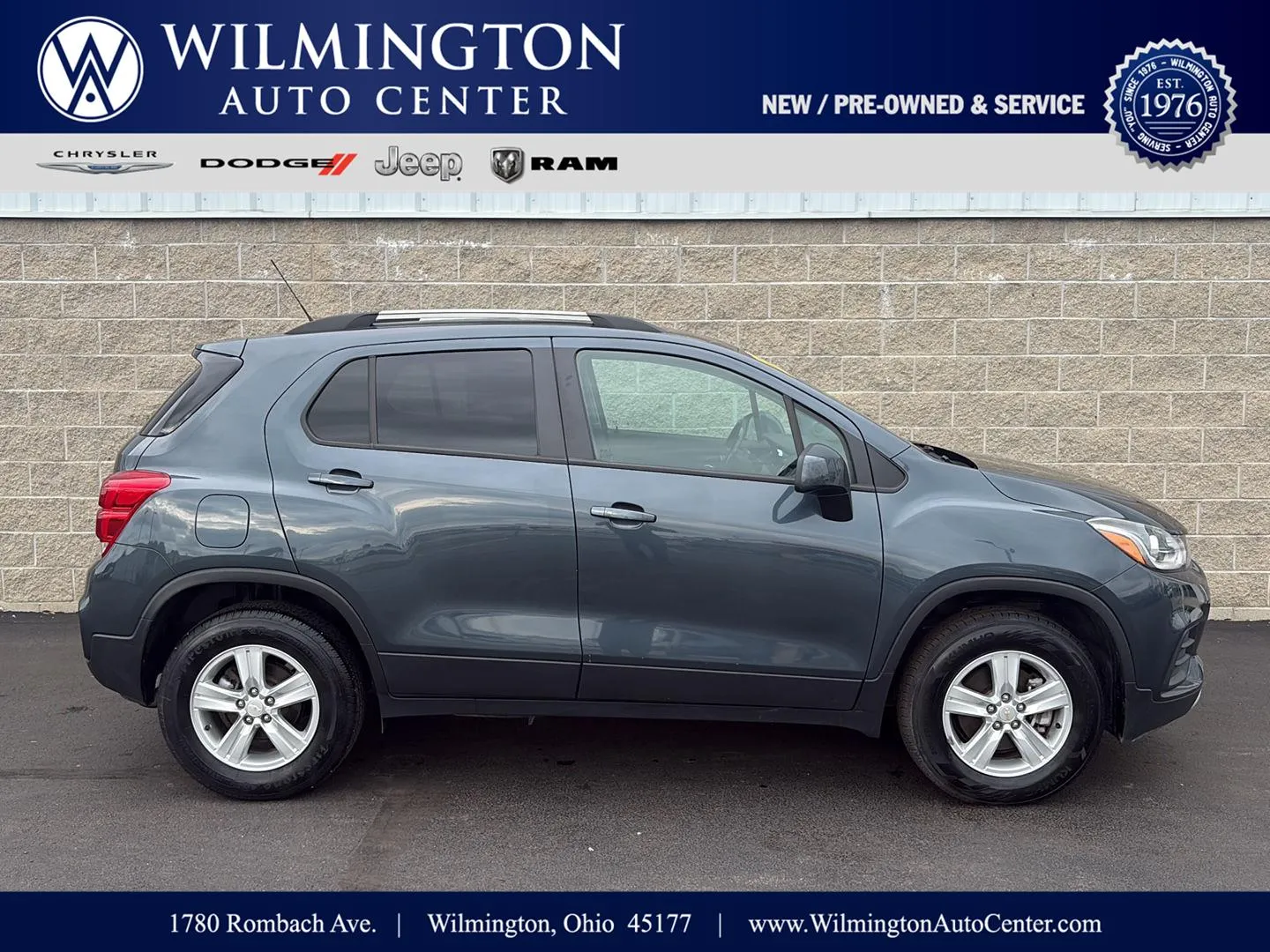 Gray 2022 Chevrolet Trax LT for sale in Wilmington, OH