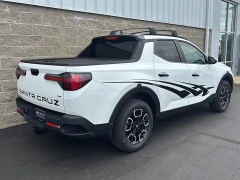 Another view of 2022 Hyundai Santa Cruz SEL for sale in Wilmington, OH at Wilmington Auto Center Chrysler Dodge Jeep RAM