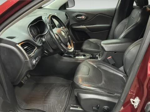 More photos of 2020 Jeep Cherokee Limited at Wilmington Auto Center Chrysler Dodge Jeep RAM, OH