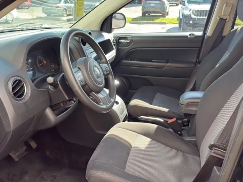 More photos of 2015 Jeep Compass Sport at Wilmington Auto Center Chrysler Dodge Jeep RAM, OH