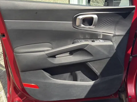 More photos of 2022 Kia Sorento S at Wilmington Auto Center Chrysler Dodge Jeep RAM, OH