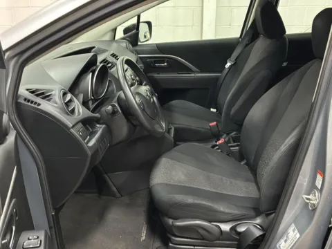 More photos of 2012 Mazda Mazda5 Sport at Wilmington Auto Center Chrysler Dodge Jeep RAM, OH