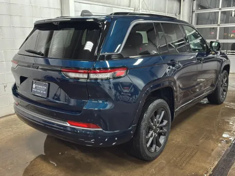 More photos of 2026 Jeep Grand Cherokee Limited at Wilmington Auto Center Chrysler Dodge Jeep RAM, OH