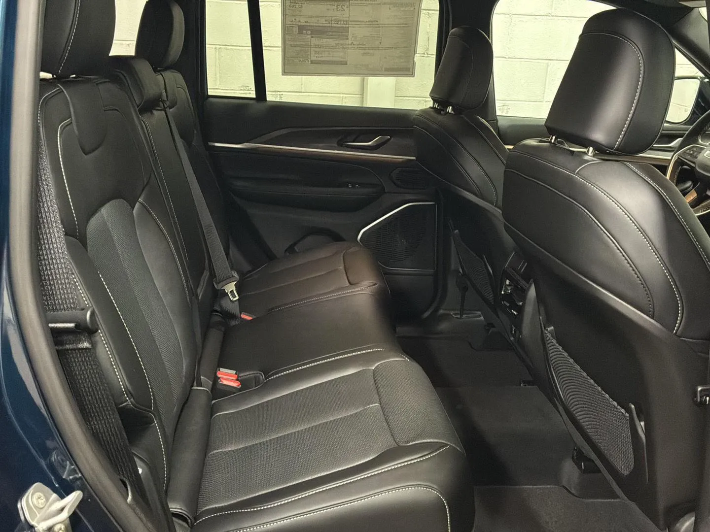 2026 Jeep Grand Cherokee Limited Reserve - Photo 22