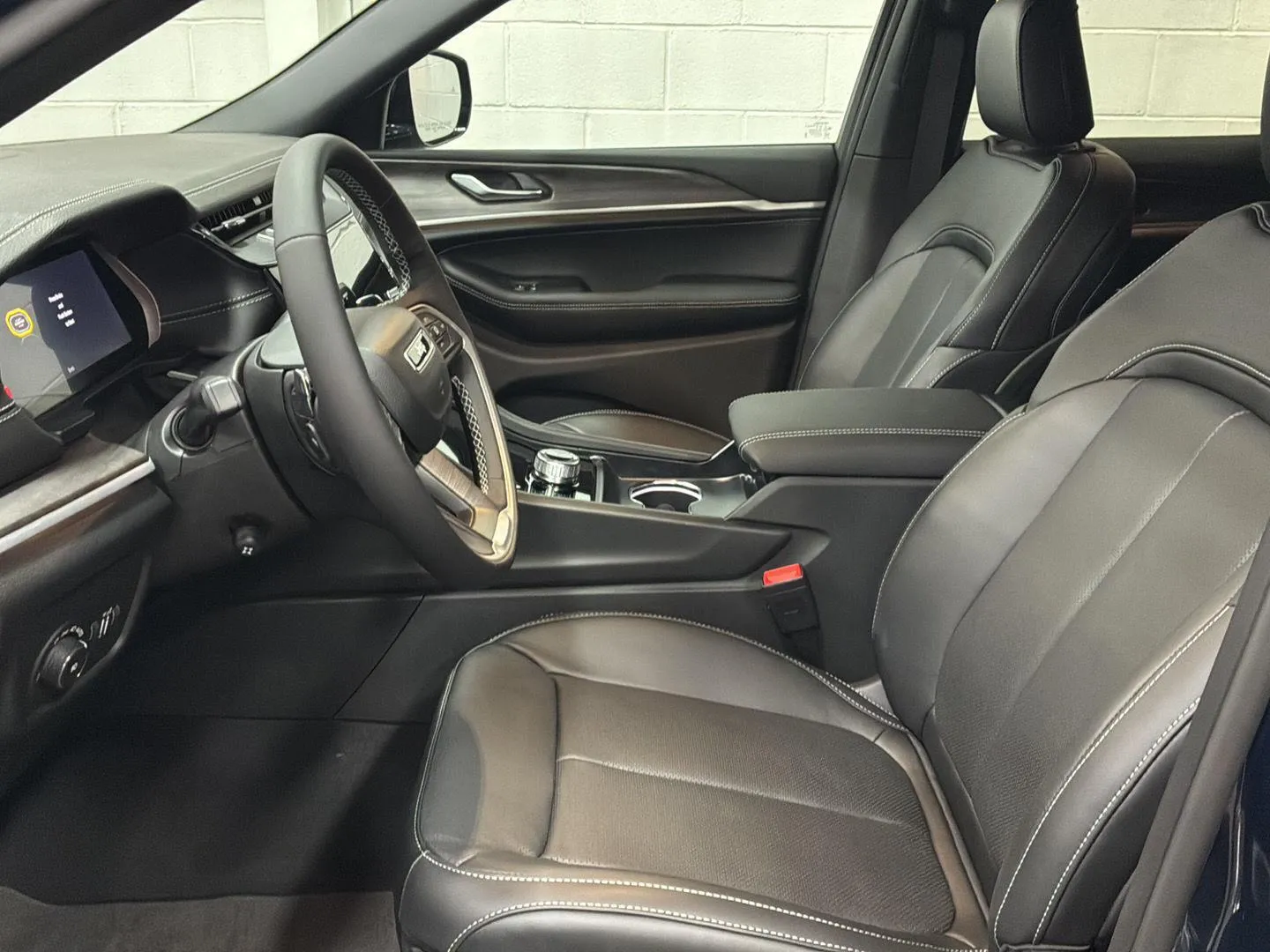 2026 Jeep Grand Cherokee Limited Reserve - Photo 6
