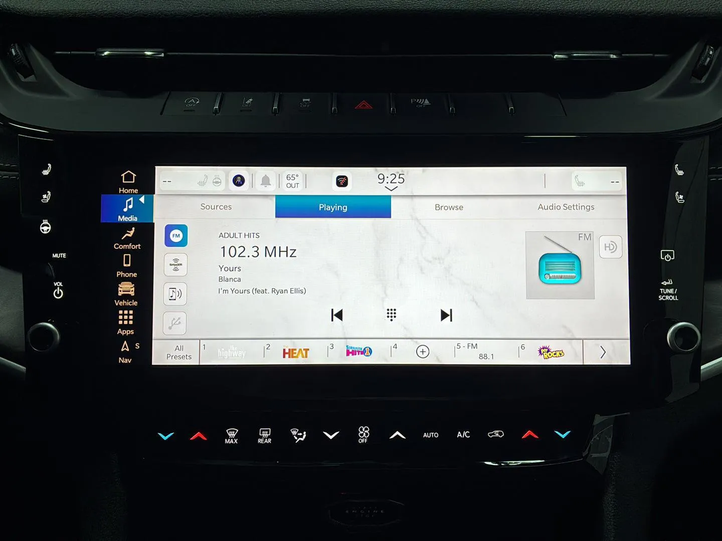 2026 Jeep Grand Cherokee Limited Reserve - Photo 13