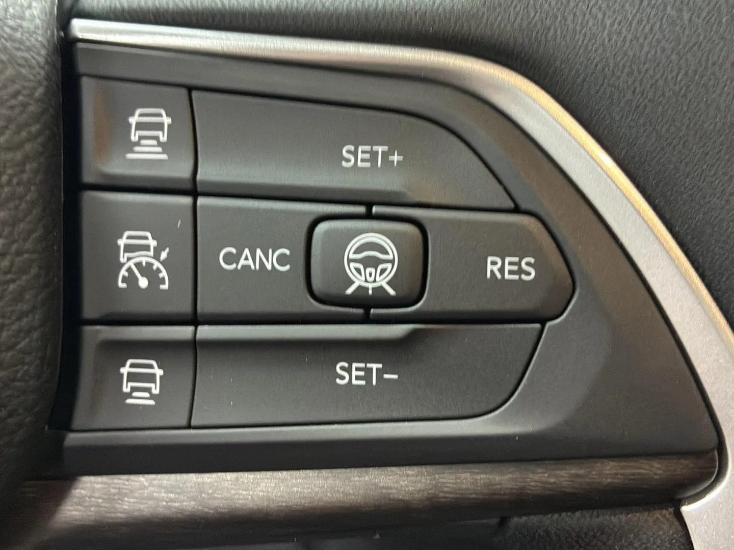 2026 Jeep Grand Cherokee Limited Reserve - Photo 11
