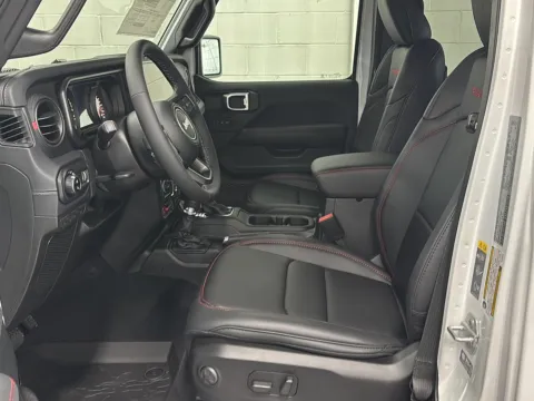 More photos of 2026 Jeep Gladiator Rubicon at Wilmington Auto Center Chrysler Dodge Jeep RAM, OH