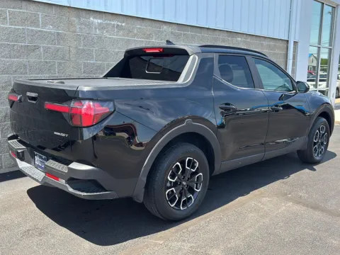 Another view of 2022 Hyundai Santa Cruz SEL Premium for sale in Wilmington, OH at Wilmington Auto Center Chrysler Dodge Jeep RAM