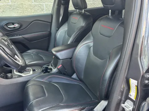 More photos of 2015 Jeep Cherokee Trailhawk at Wilmington Auto Center Chrysler Dodge Jeep RAM, OH