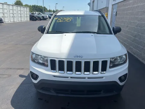 More photos of 2017 Jeep Compass Sport at Wilmington Auto Center Chrysler Dodge Jeep RAM, OH