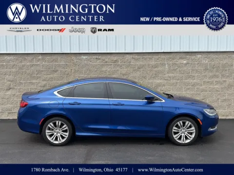 Blue 2015 Chrysler 200 Limited for sale in Wilmington, OH