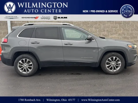 Gray 2021 Jeep Cherokee Latitude Lux for sale in Wilmington, OH