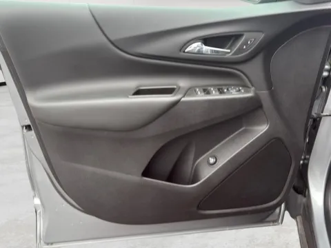 More photos of 2024 Chevrolet Equinox LT at Wilmington Auto Center Chrysler Dodge Jeep RAM, OH
