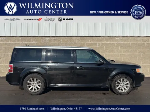 Black 2011 Ford Flex SEL for sale in Wilmington, OH