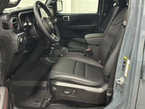 More photos of 2026 Jeep Gladiator Rubicon at Wilmington Auto Center Chrysler Dodge Jeep RAM, OH