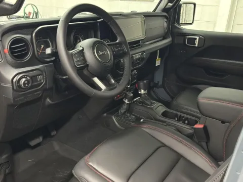 More photos of 2026 Jeep Gladiator Rubicon at Wilmington Auto Center Chrysler Dodge Jeep RAM, OH