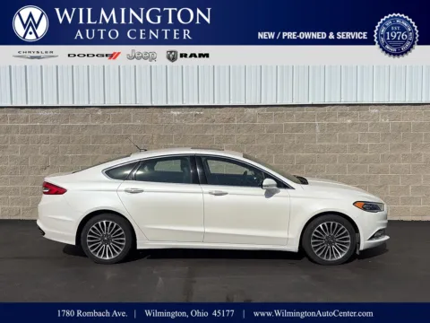 White 2017 Ford Fusion SE for sale in Wilmington, OH