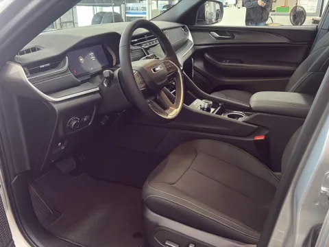 More photos of 2026 Jeep Grand Cherokee L Laredo X at Wilmington Auto Center Chrysler Dodge Jeep RAM, OH