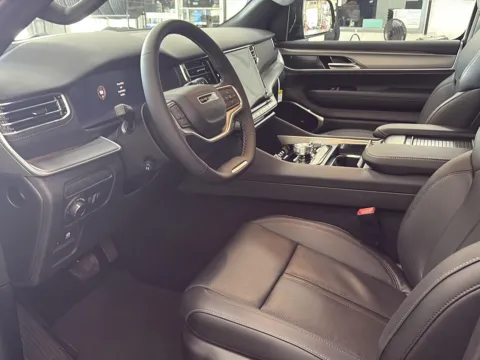 More photos of 2026 Jeep Grand Wagoneer Limited Reserve at Wilmington Auto Center Chrysler Dodge Jeep RAM, OH