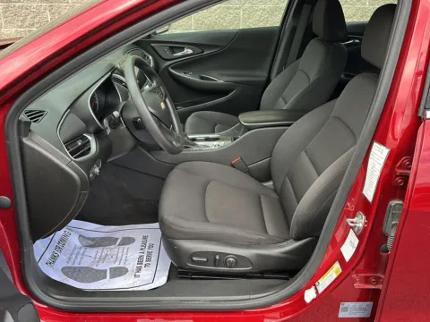 More photos of 2024 Chevrolet Malibu LT at Wilmington Auto Center Chrysler Dodge Jeep RAM, OH