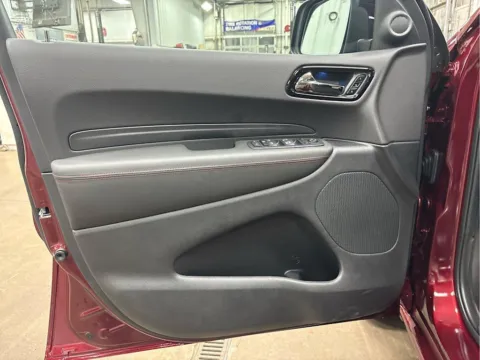 More photos of 2026 Dodge Durango GT Plus HEMI V8 at Wilmington Auto Center Chrysler Dodge Jeep RAM, OH