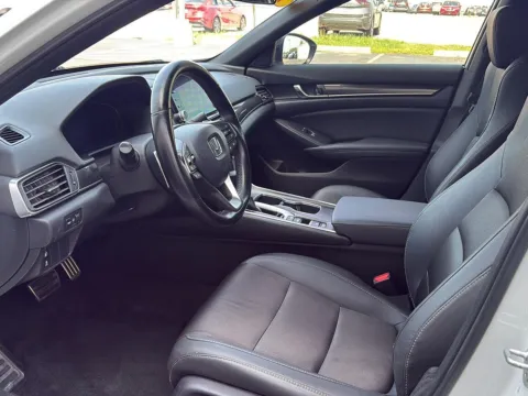 More photos of 2021 Honda Accord Sport at Wilmington Auto Center Chrysler Dodge Jeep RAM, OH