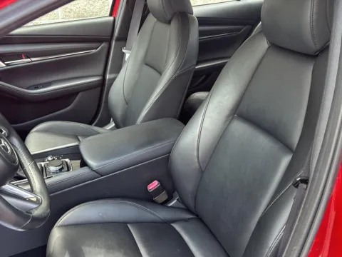 More photos of 2021 Mazda Mazda3 Sedan 2.5 Turbo at Wilmington Auto Center Chrysler Dodge Jeep RAM, OH