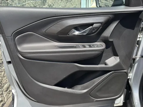 More photos of 2022 GMC Terrain SLE at Wilmington Auto Center Chrysler Dodge Jeep RAM, OH