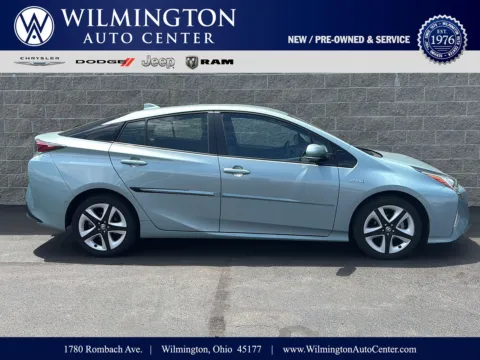 Blue 2017 Toyota Prius Four Touring for sale in Wilmington, OH