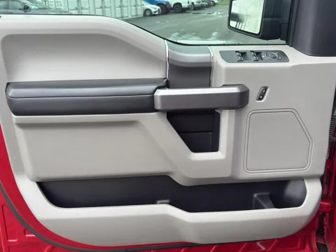 More photos of 2020 Ford F-150 XLT at Wilmington Auto Center Chrysler Dodge Jeep RAM, OH