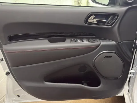 More photos of 2026 Dodge Durango GT Premium HEMI V8 at Wilmington Auto Center Chrysler Dodge Jeep RAM, OH