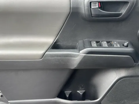 More photos of 2023 Toyota Tacoma SR at Wilmington Auto Center Chrysler Dodge Jeep RAM, OH
